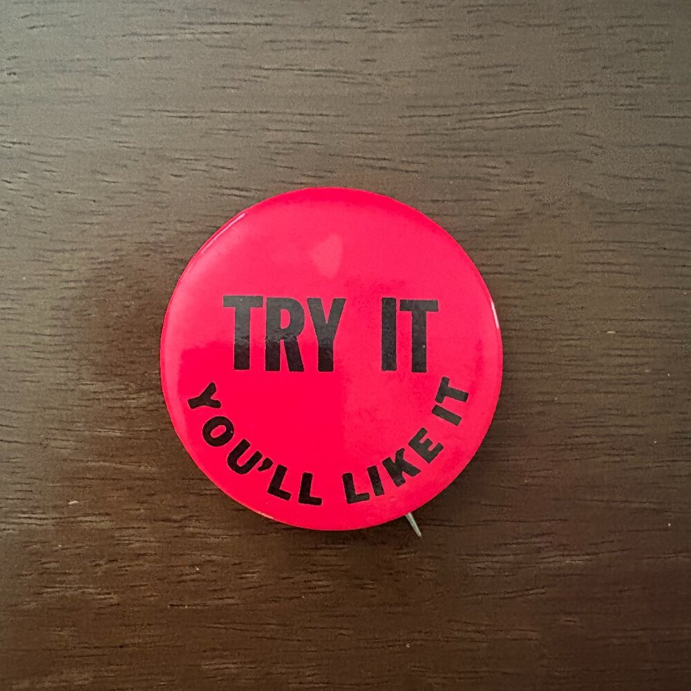 Vintage Authentic 1972 Alka-Seltzer Campaign Pin